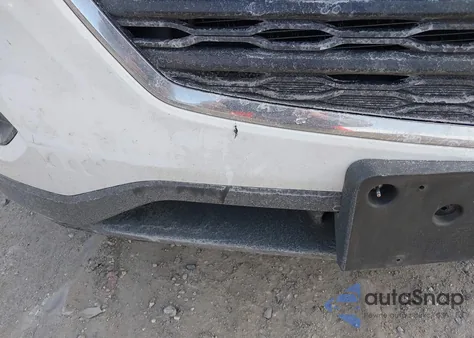 2017 Chevrolet Equinox Ls z USA, uszkodzony, nr VIN 2GNALBEK9H1616403